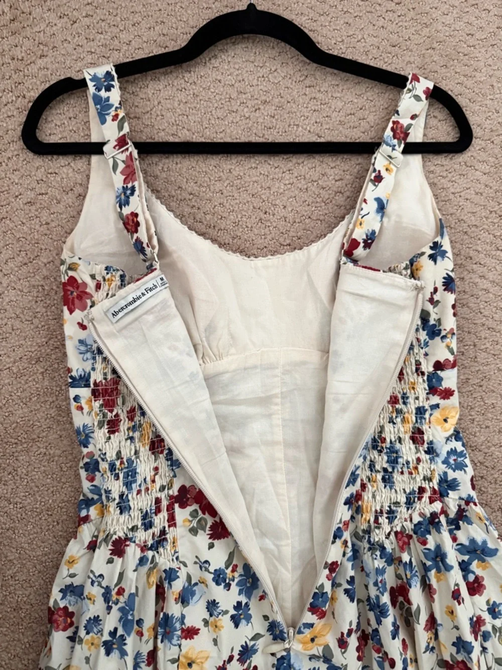 Abercrombie & Fitch Bra-Free Dylan Midi Cream Floral Dress - Picture 4 of 8